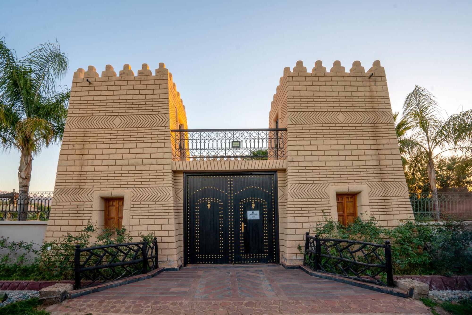Atlas Castle Marrakech Hotell El Jem'a Ghemat Exteriör bild